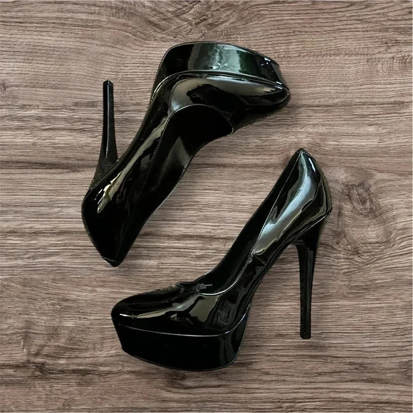 GUESS black patent leather platform heels pumps sz 9 nwob - Picture 1 of 5